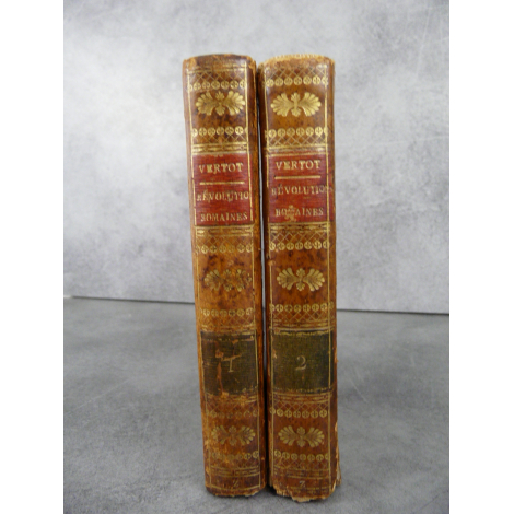 Vertot Révolutions romaines 2 volumes reliés Paris Delalain 