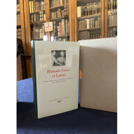 Romans grecs et Latins Collection Bibliothèque de la pléiade NRF Etat de neuf superbe