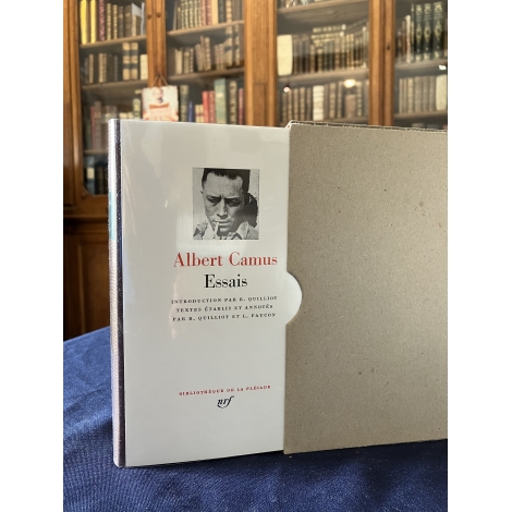 Albert Camus Essais Collection Bibliothèque de la pléiade NRF Etat de neuf superbe Epuisé